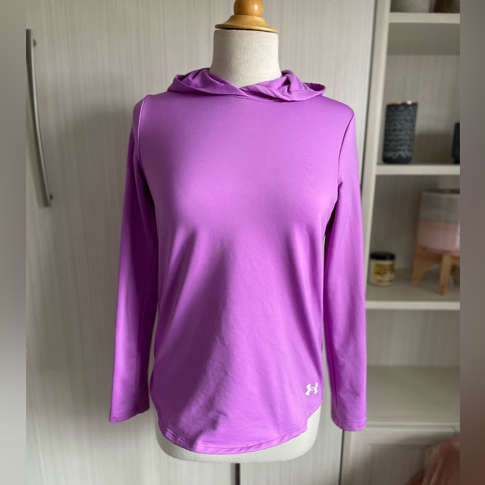 Under Armour purple authentic‎ hoodie youth size Large.